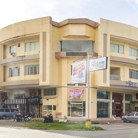 Oyo 133 Jazzy James Country Hotel 2 Davao Экстерьер фото