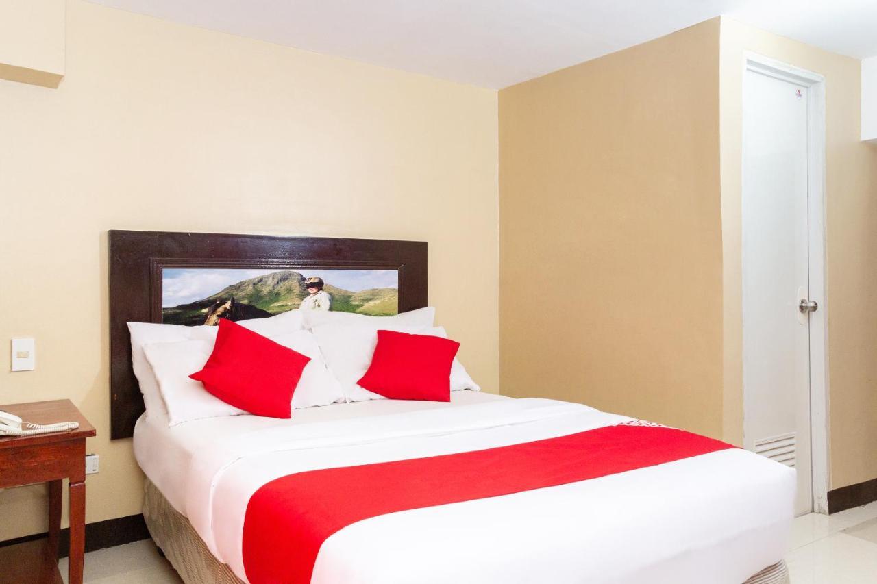 Oyo 133 Jazzy James Country Hotel 2 Davao Экстерьер фото