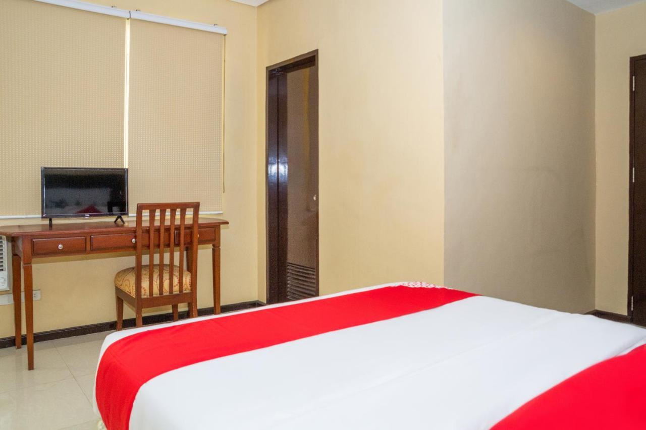 Oyo 133 Jazzy James Country Hotel 2 Davao Экстерьер фото