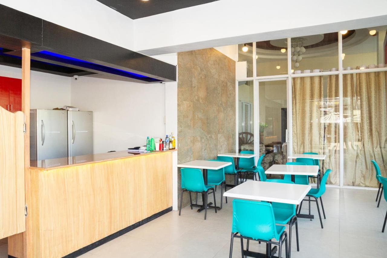 Oyo 133 Jazzy James Country Hotel 2 Davao Экстерьер фото